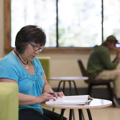 adult student studying in Lakeside Center