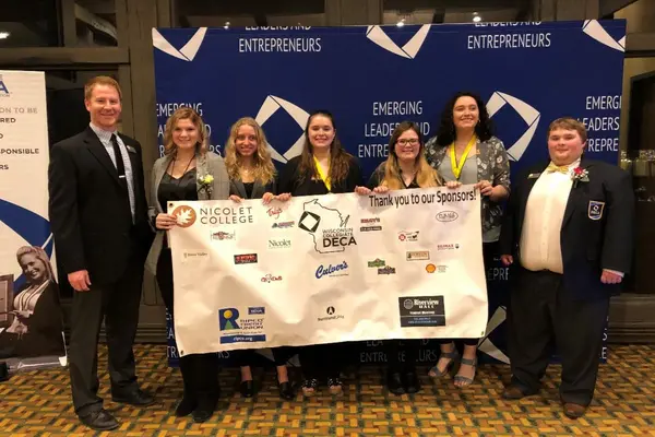 DECA club photo at competition