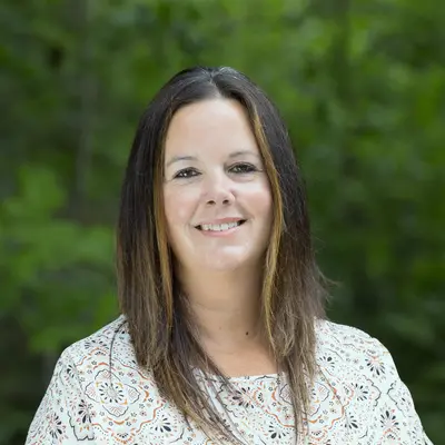 headshot of Nicki Flannery
