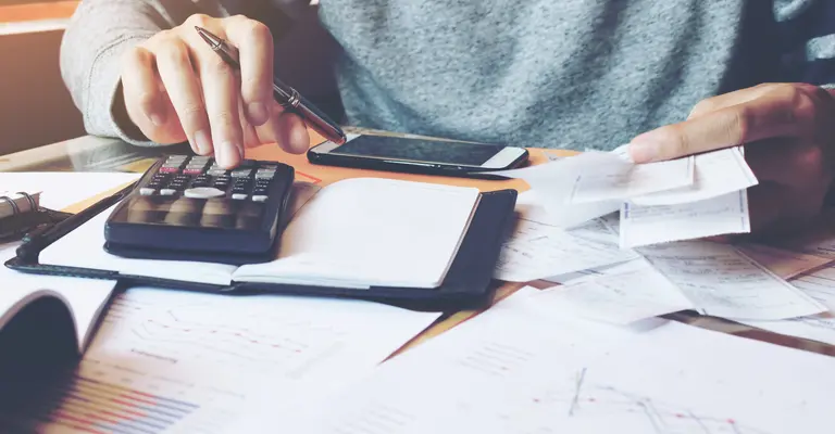 calculating finances 