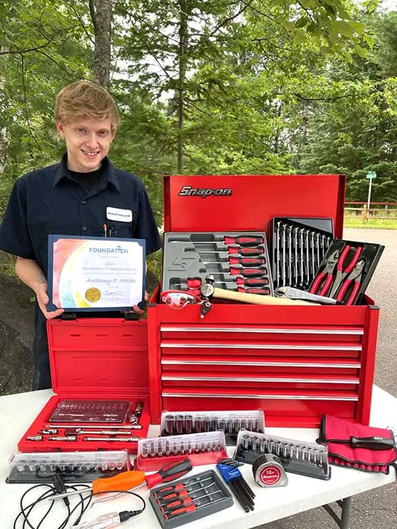 automotive student with snap on tools