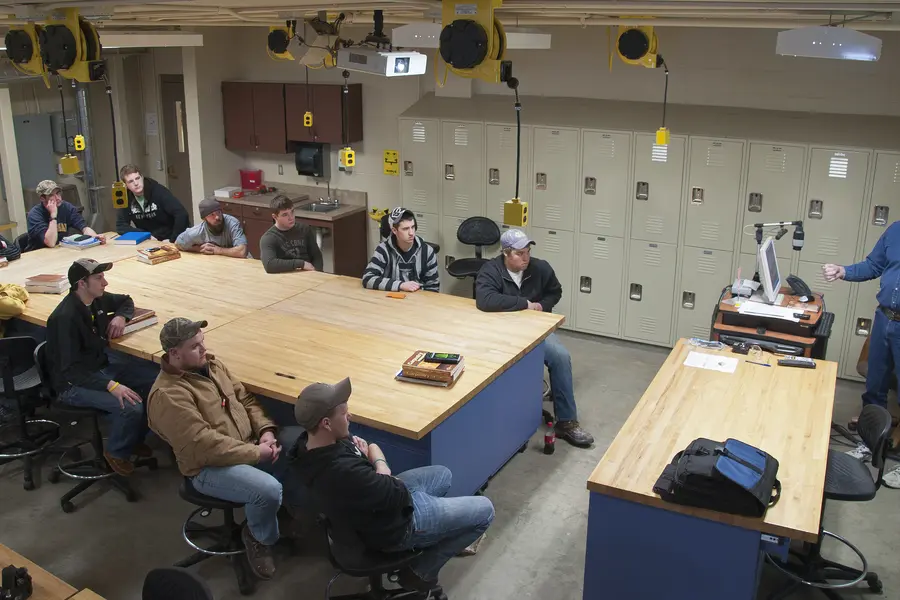 Students in apprenticeship classroom with instructor